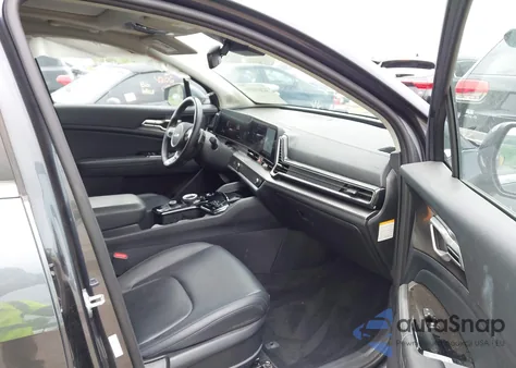 2023 Kia Sportage Hybrid Ex from USA, damaged, VIN KNDPVCAG2P7046184